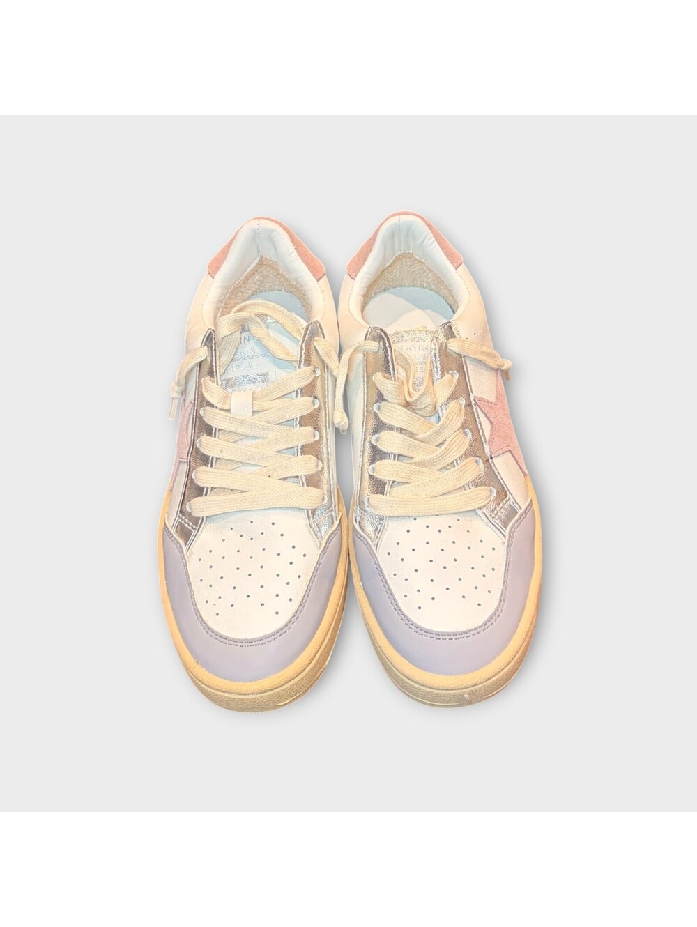 Vintage Havana Size 5.5 Silver Pink Sneakers women NWOT